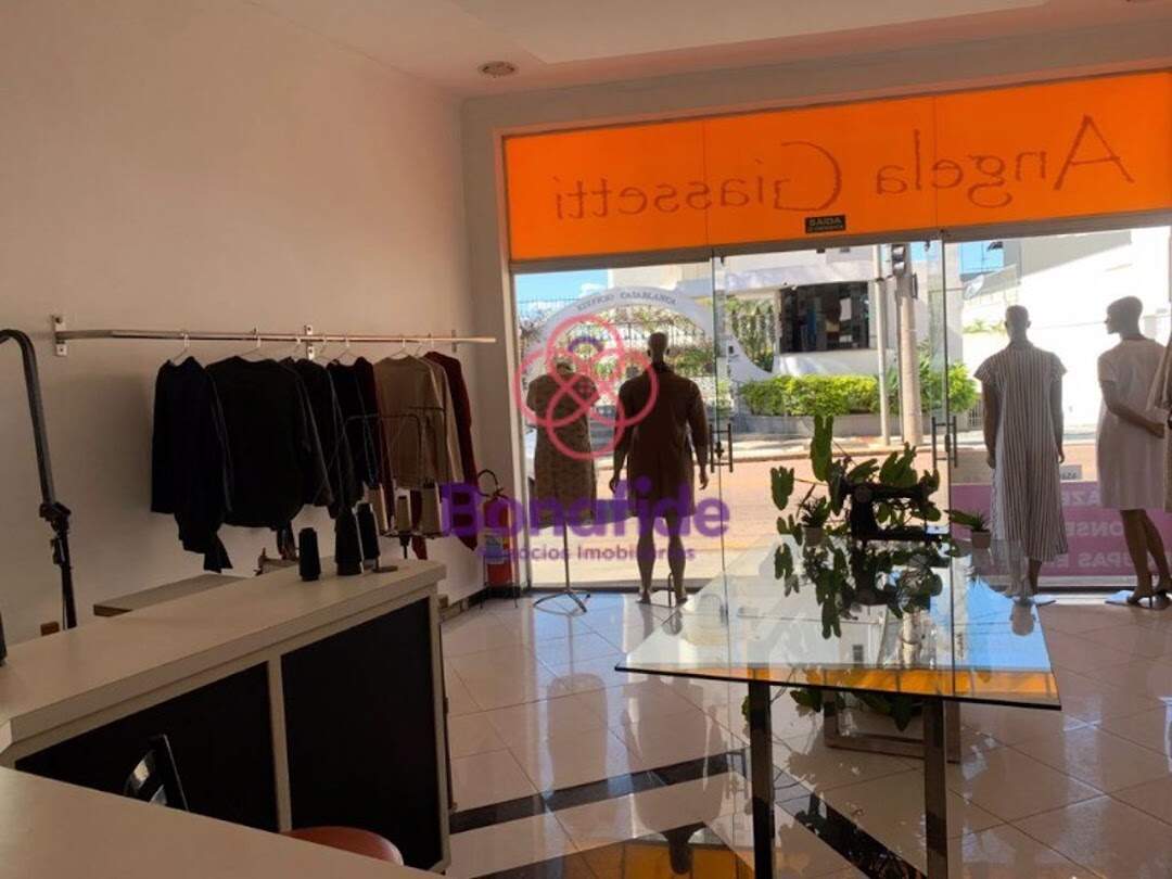 Salão à venda no Jardim Paris: 