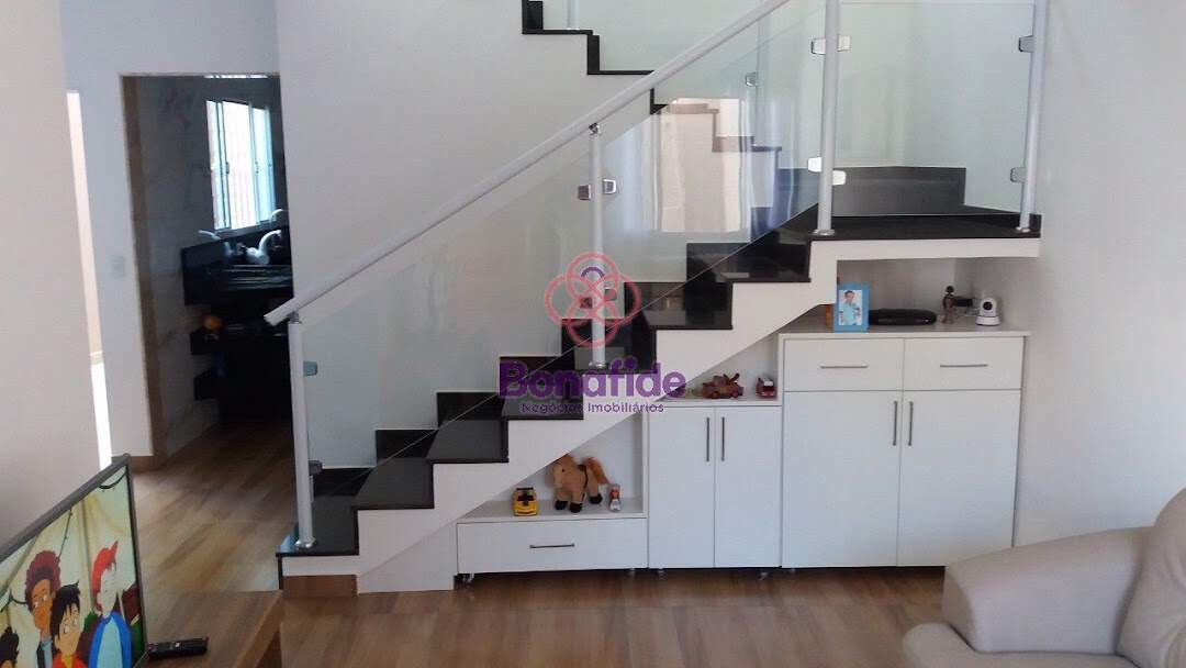 Casa à venda no Centro: 