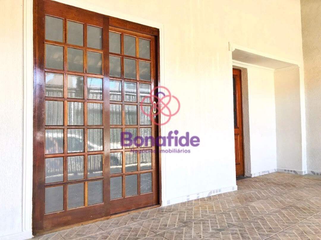 Casa à venda no Parque Almerinda Pereira Chaves: 