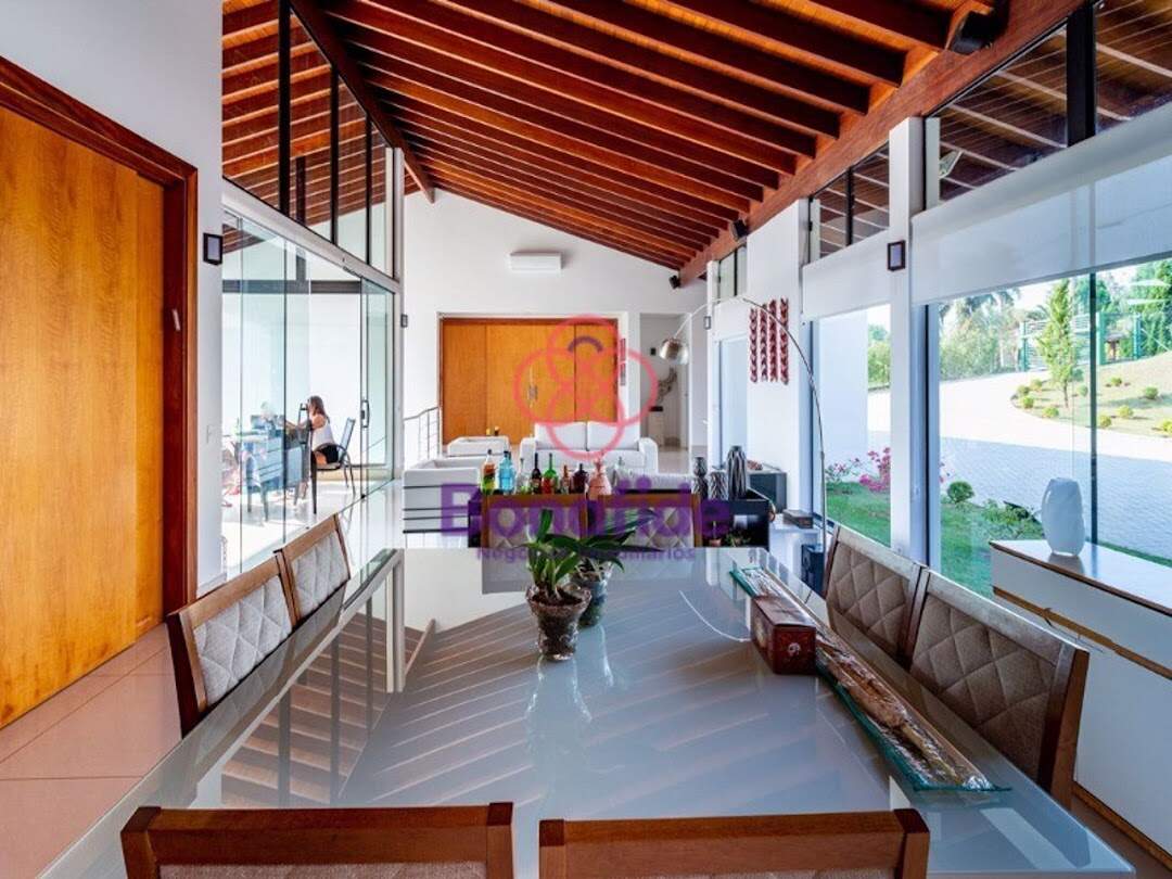 Casa à venda no Ivoturucaia: 