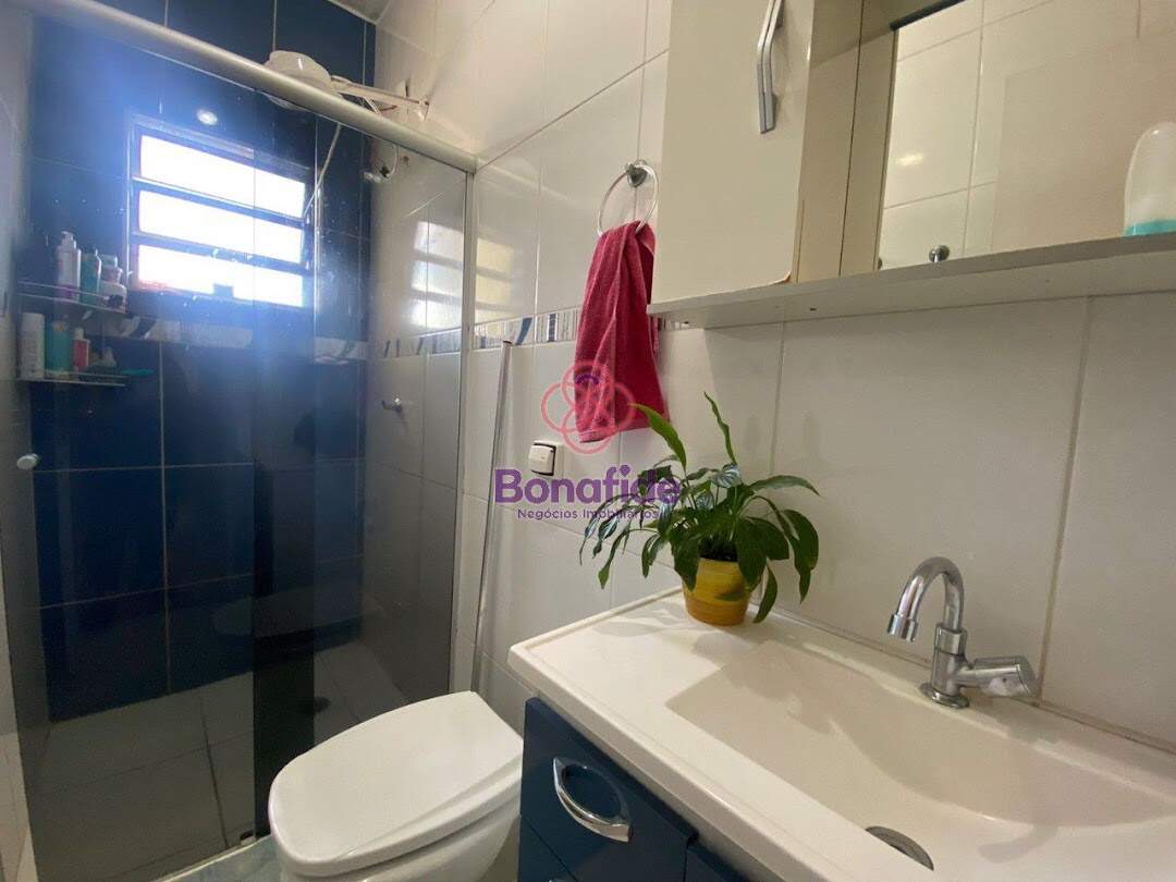 Casa à venda no Jardim Estádio: 