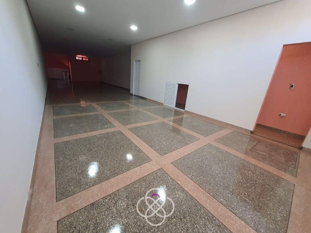 Casa à venda no Vila Galvão: 