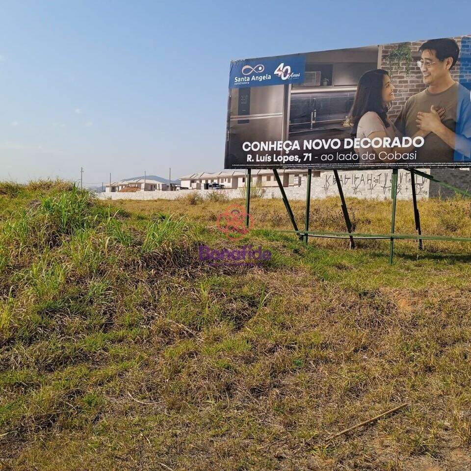 Área à venda no Medeiros: 