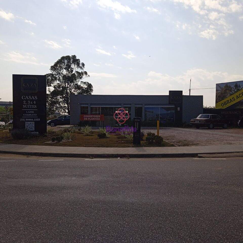 Área à venda no Medeiros: 