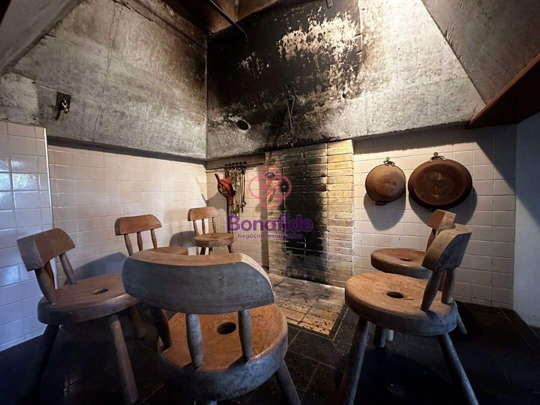 Rancho à venda no Jardim Tarumã: 