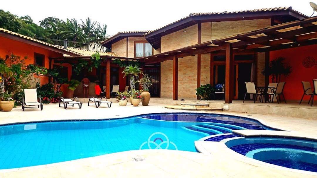 Casa à venda no Ivoturucaia: 