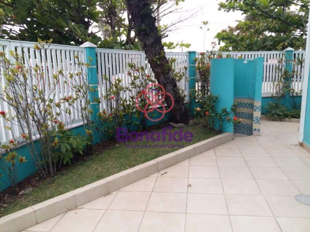 Casa à venda no Parque Balneário Oasis: 