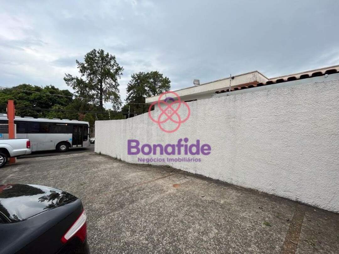 Casa à venda no Centro: 