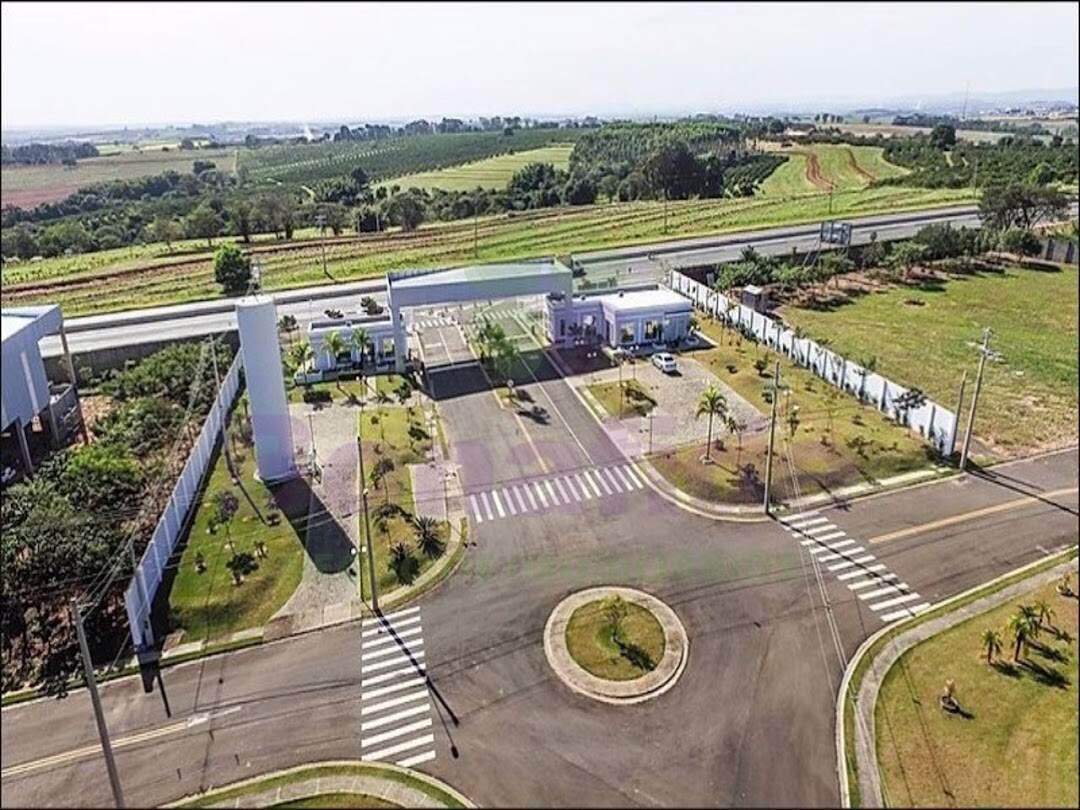 Terreno à venda no Jardim Primavera: 