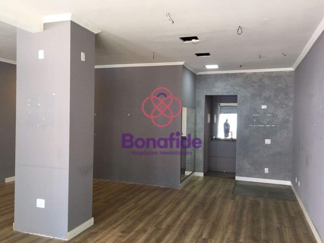 Casa à venda no Centro: 