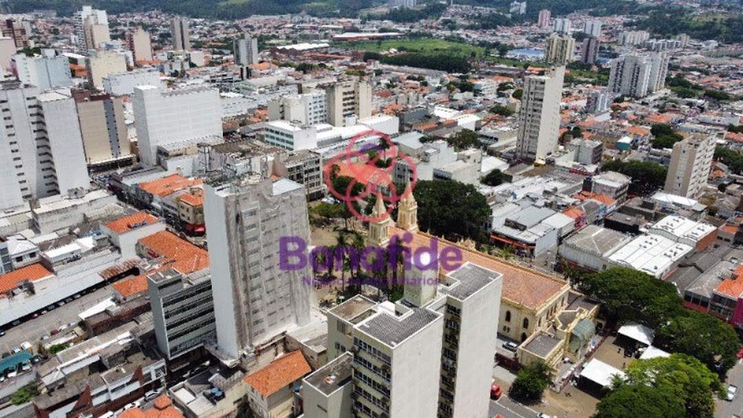 Casa à venda no Centro: 