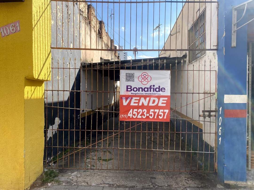 Área à venda no Centro: 