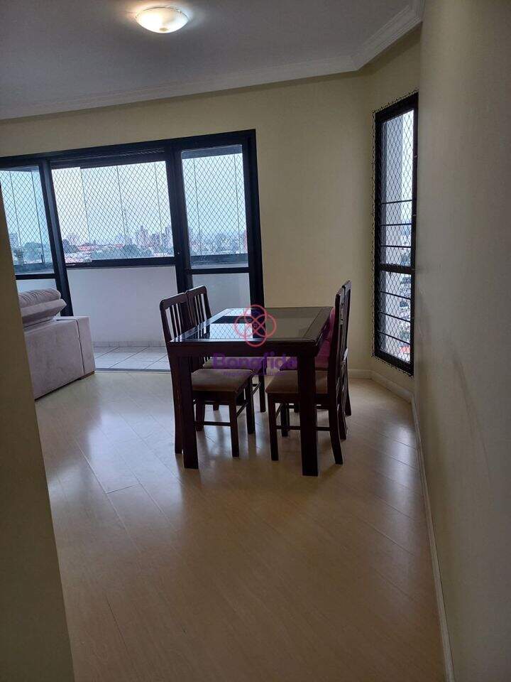 Apartamento à venda no Jardim Messina: 