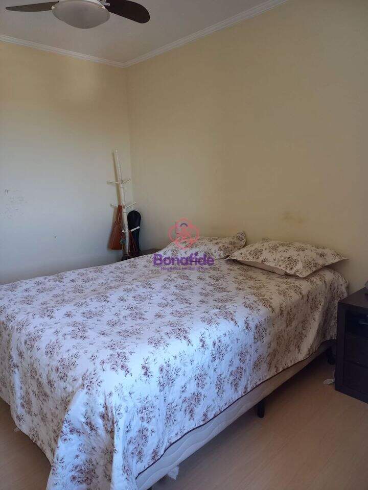 Apartamento à venda no Jardim Messina: 