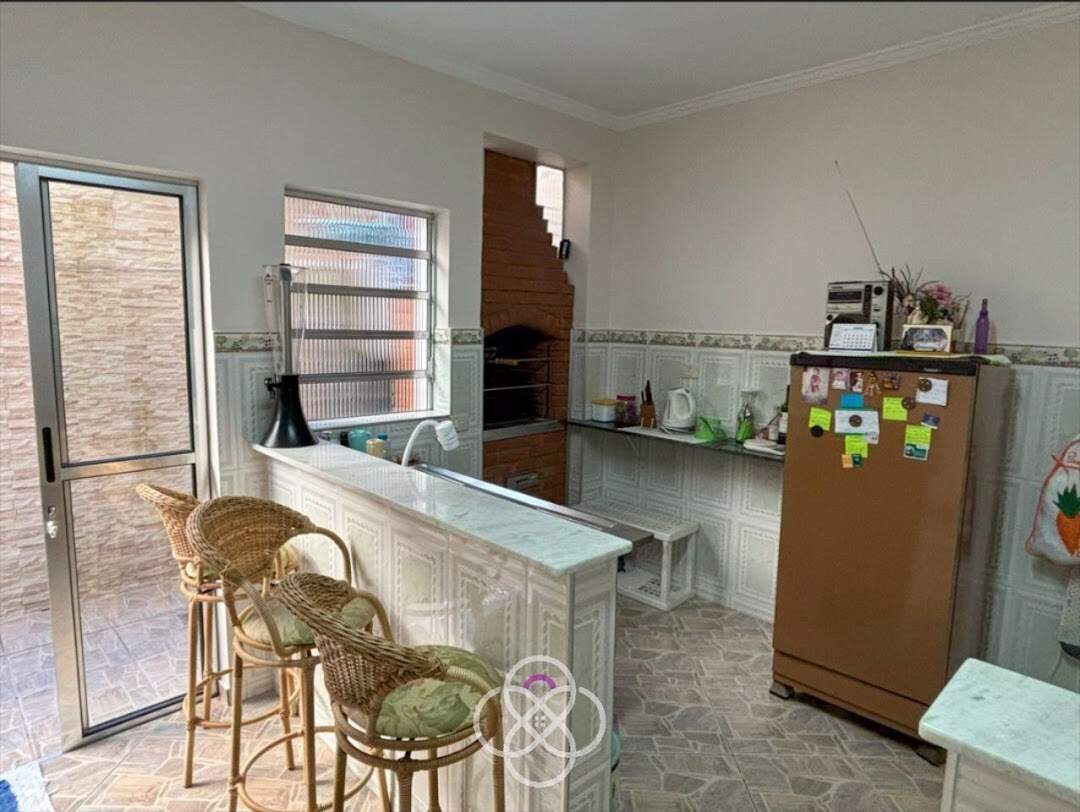 Casa à venda no Jardim Martins: 