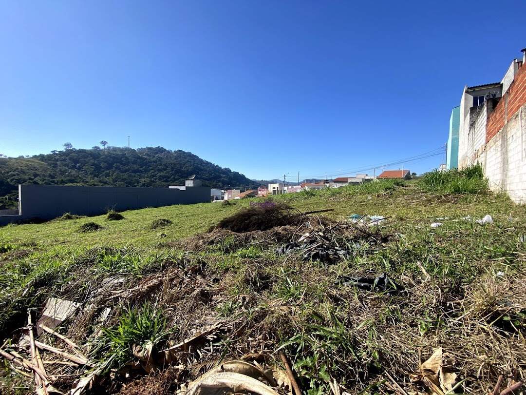 Terreno à venda no Jardim Marambaia II: 