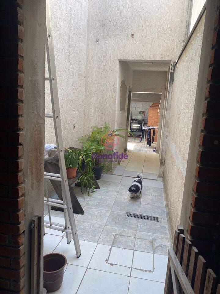 Casa à venda no Parque Almerinda Pereira Chaves: 