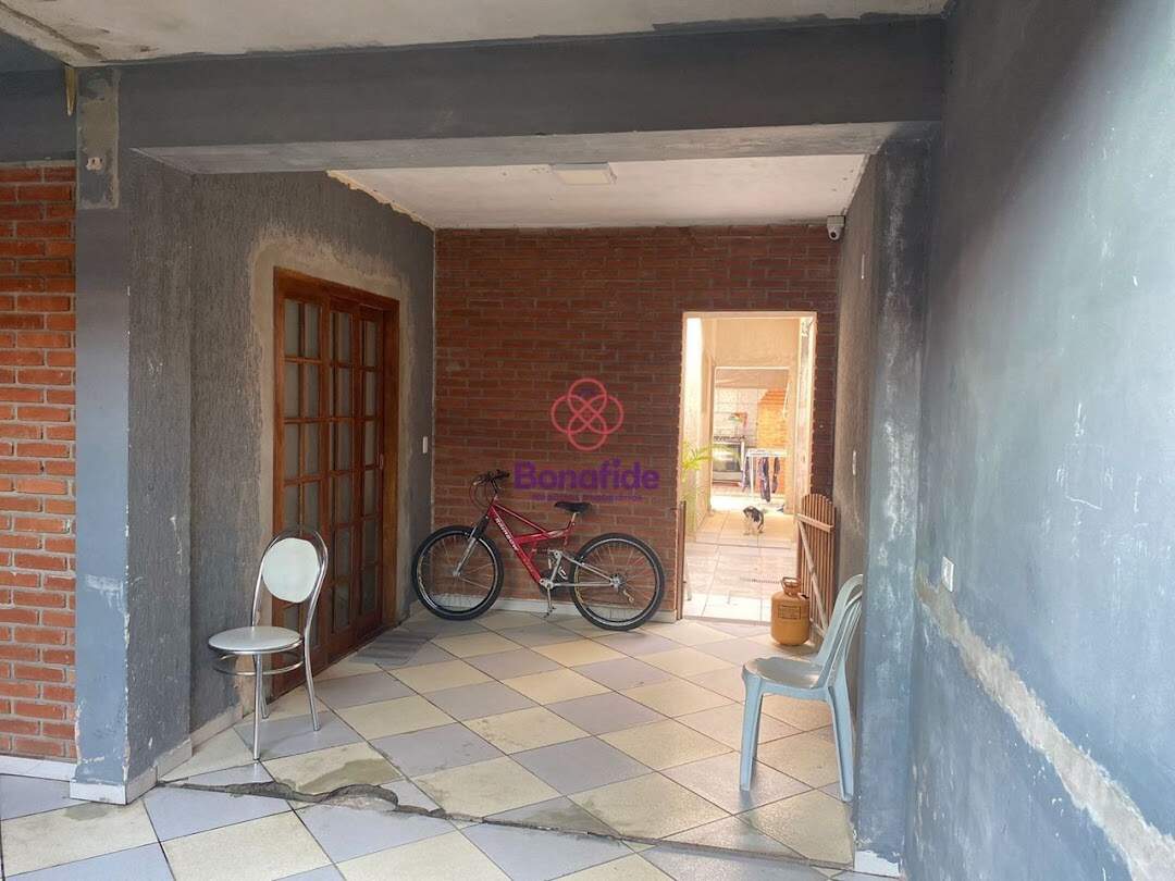 Casa à venda no Parque Almerinda Pereira Chaves: 