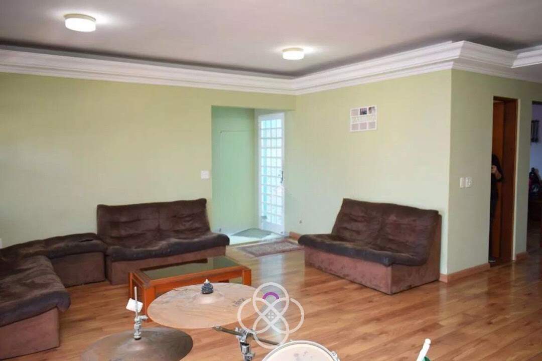 Casa à venda no Jardim Pacaembu: 