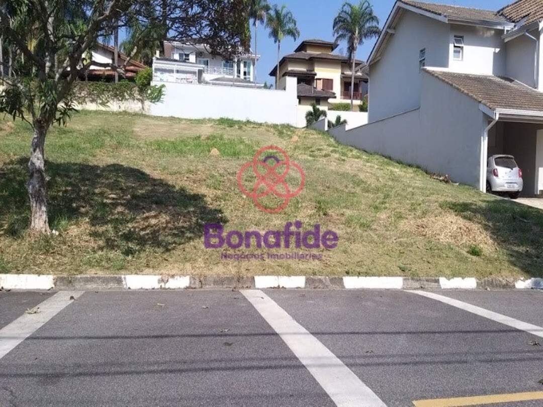 Terreno à venda no Bosque: 