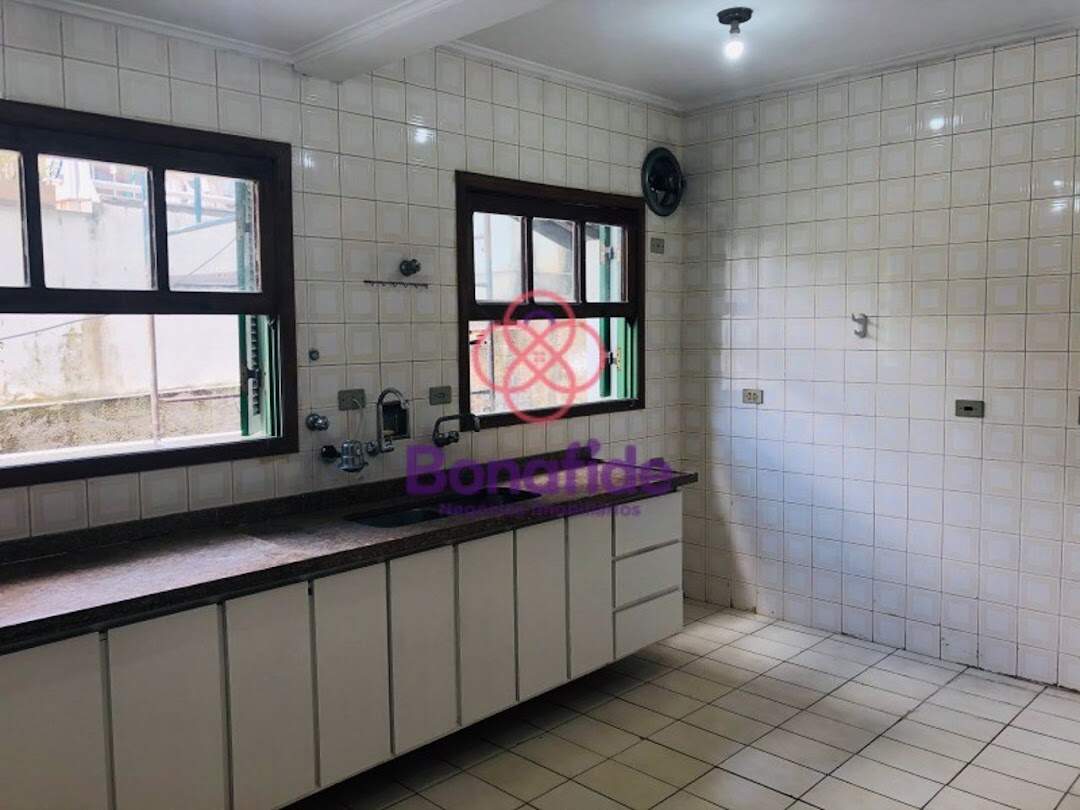 Casa à venda no Jardim Guerreiro: 