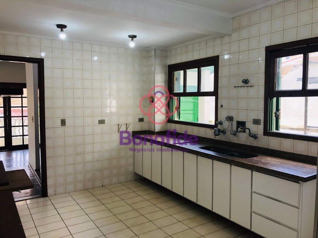 Casa à venda no Jardim Guerreiro: 