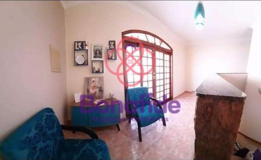 Casa à venda no Jardim Ana Luiza: 