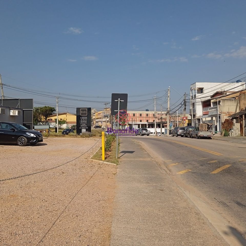 Área à venda no Medeiros: 