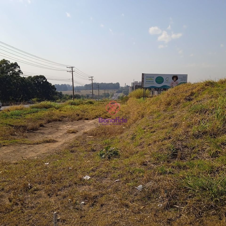 Área à venda no Medeiros: 