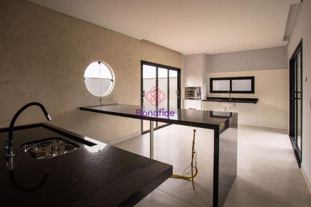 Casa à venda no Jacaré: 