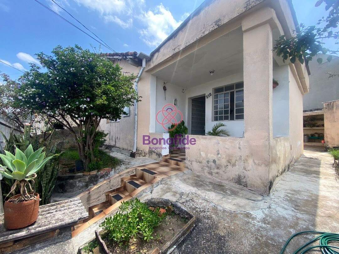 Casa à venda no Jardim Bizarro: 