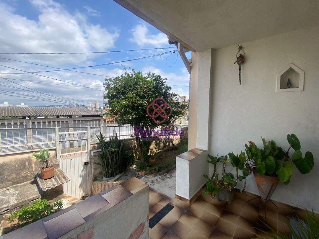 Casa à venda no Jardim Bizarro: 