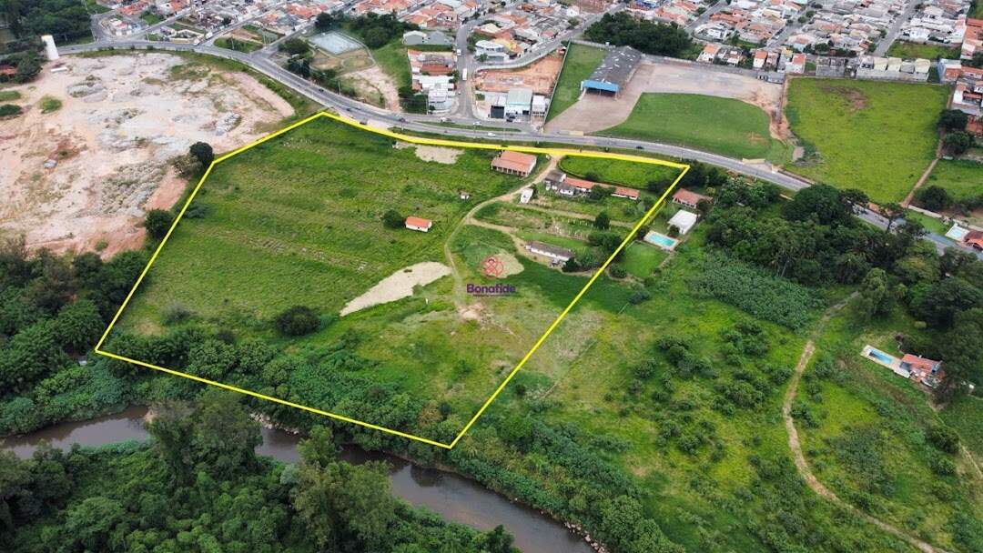 Área à venda no Dos Medeiros: 