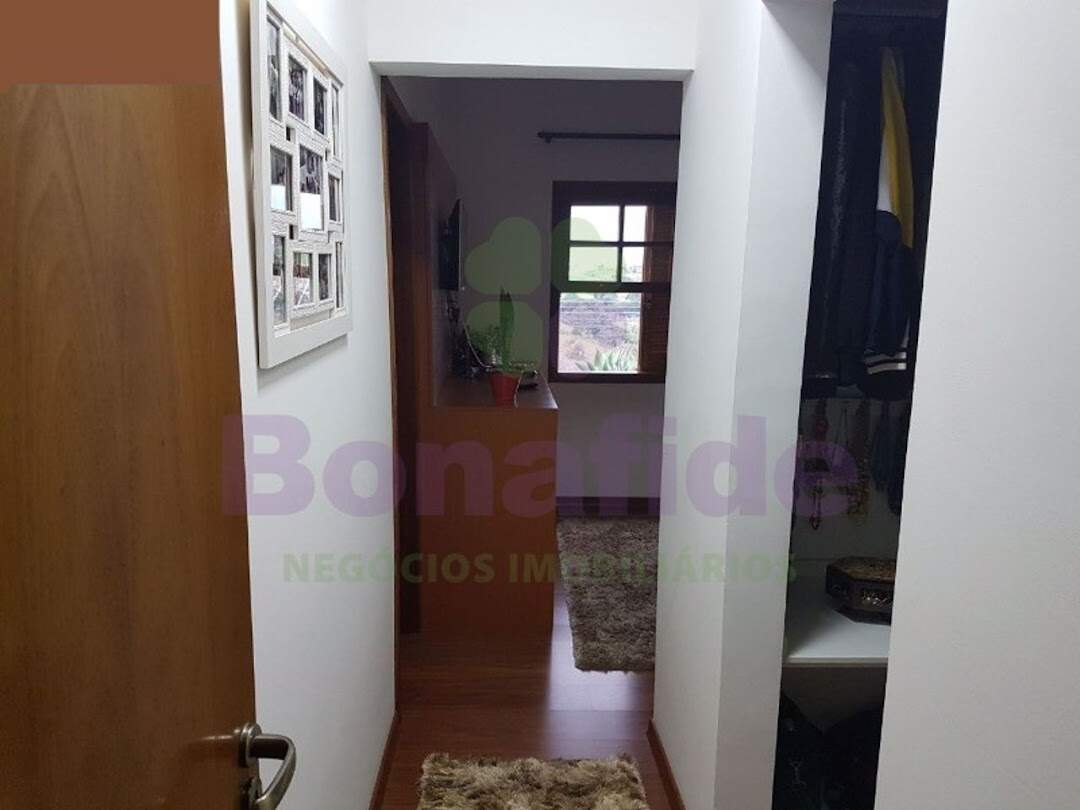 Casa à venda no Loteamento Portal da Colina: 