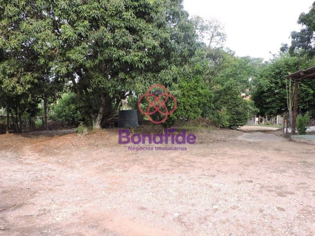 Área à venda no Jardim Caxambu: 