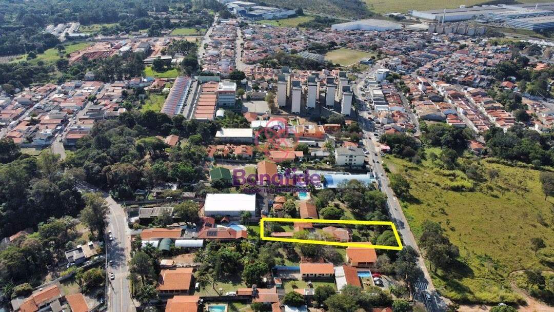 Área à venda no Medeiros: 