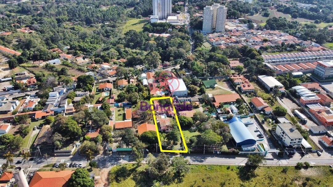 Área à venda no Medeiros: 