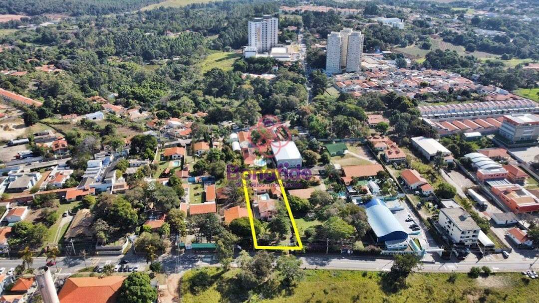 Área à venda no Medeiros: 