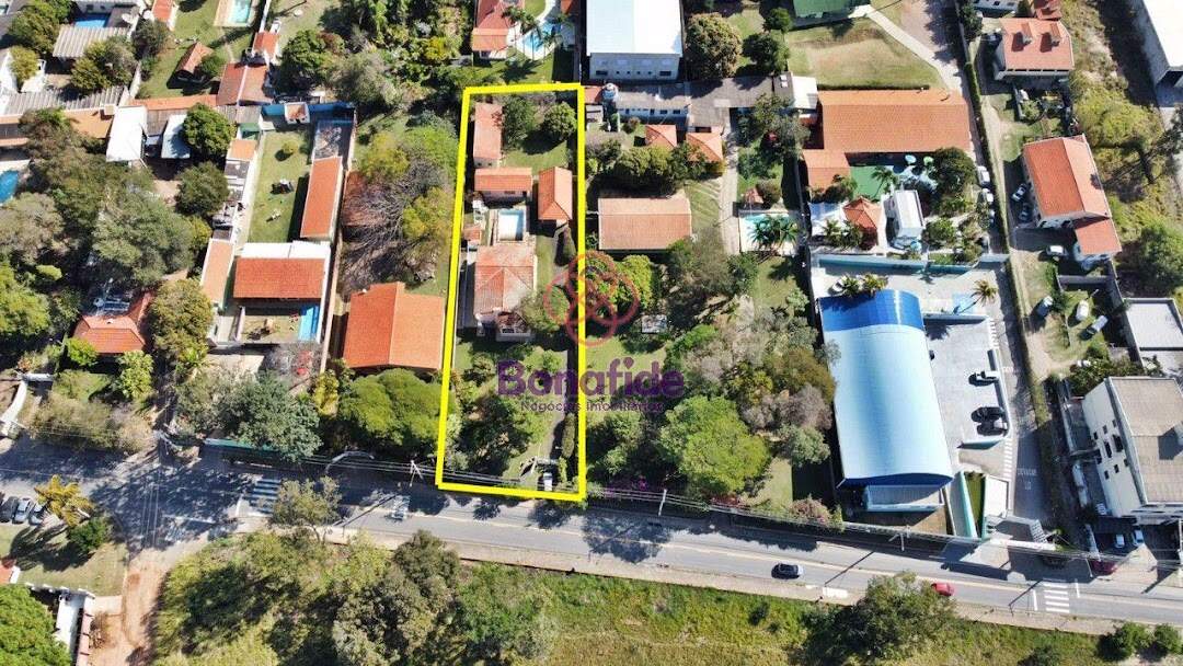 Área à venda no Medeiros: 