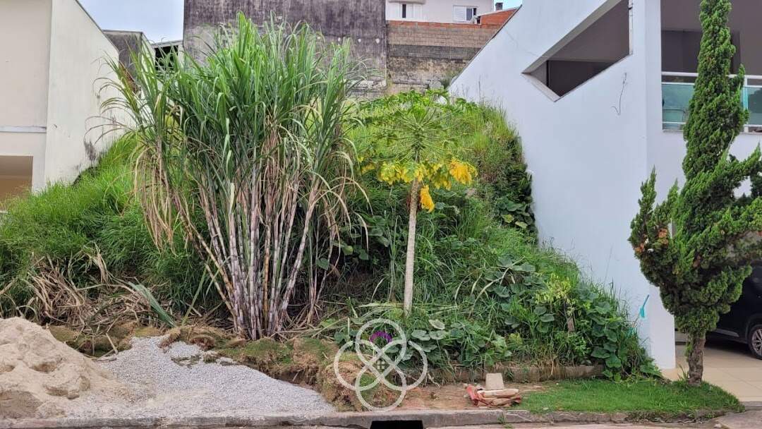 Terreno à venda no Engordadouro: 