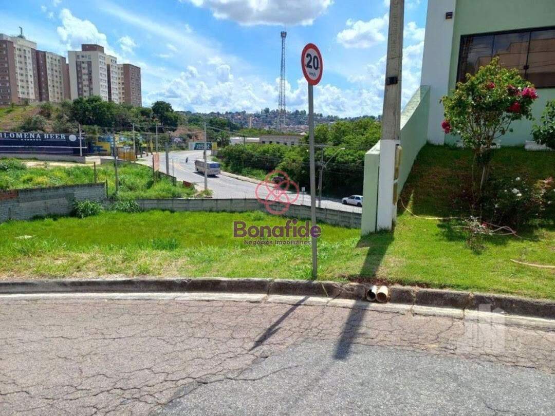 Terreno à venda no Jardim Guanciale: 