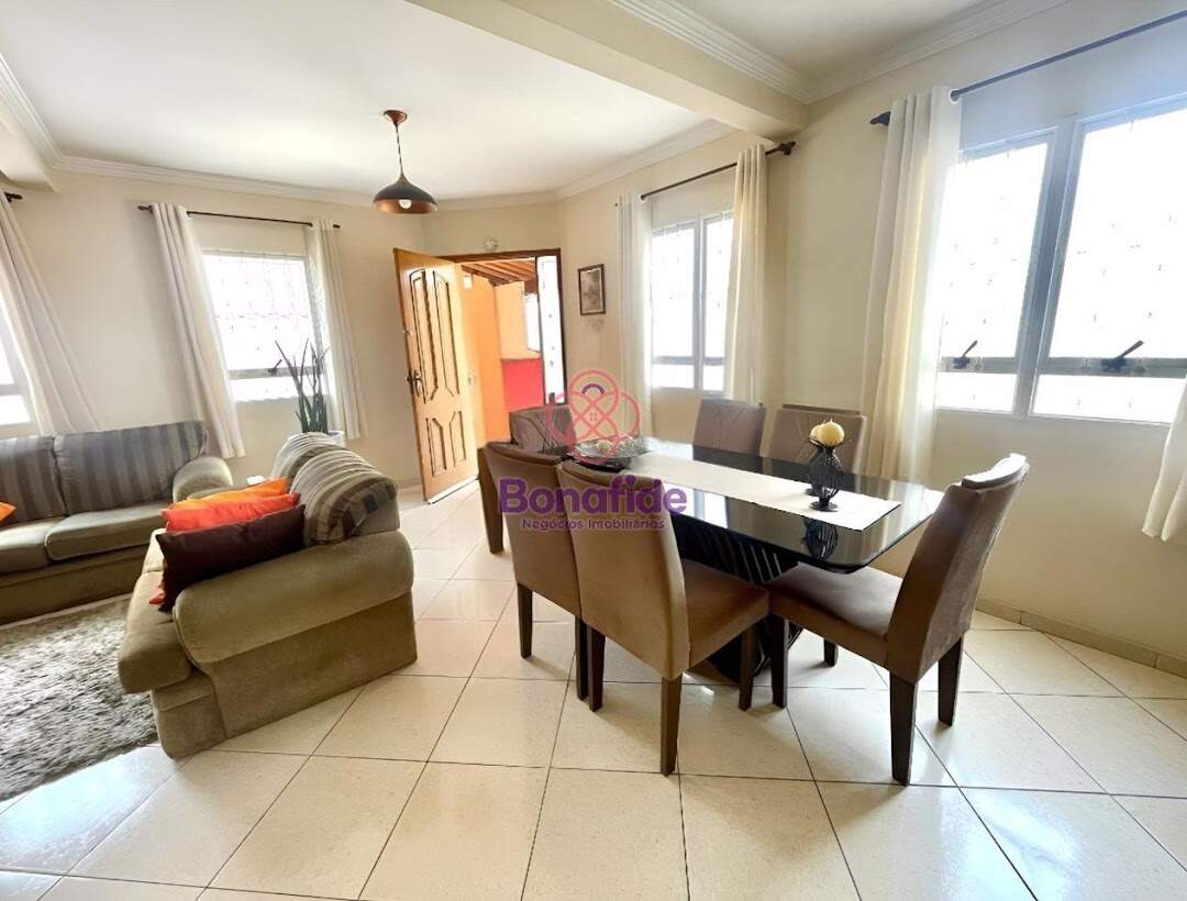 Casa à venda no Jardim São Vicente: 