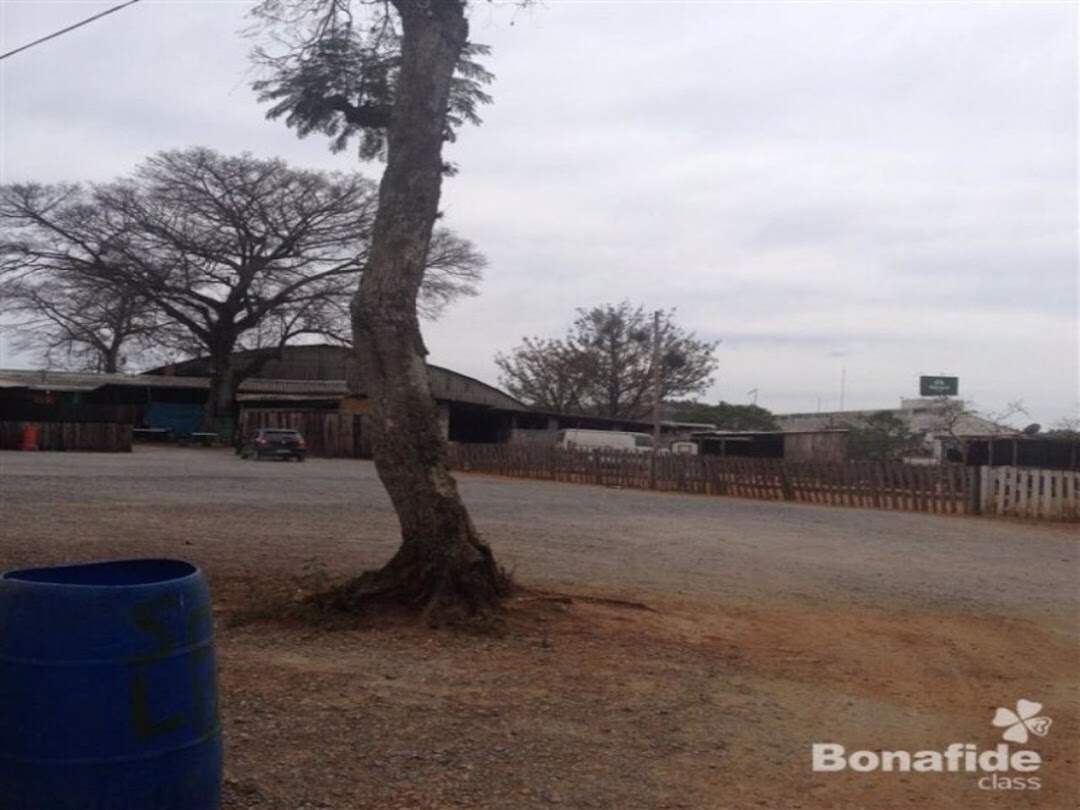 Terreno à venda no Vila São José: 