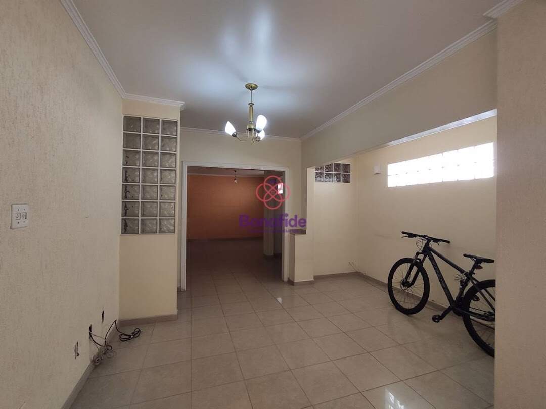 Casa à venda no Jardim Danúbio: 