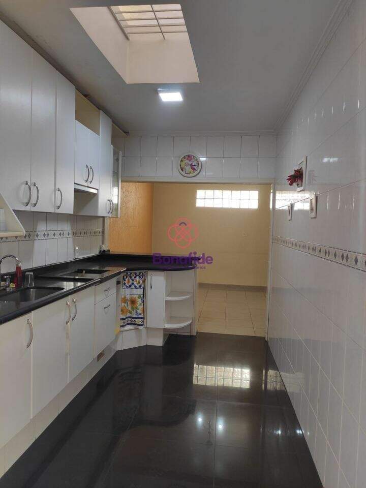 Casa à venda no Jardim Danúbio: 