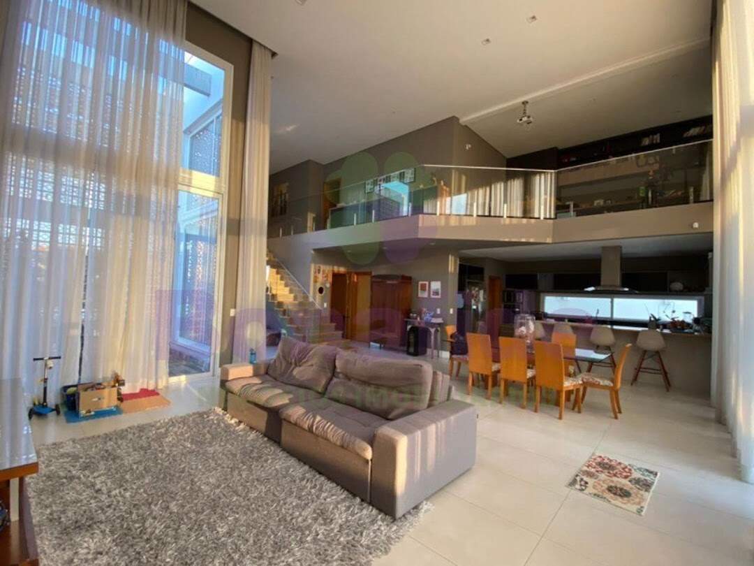 Casa à venda no Vale Azul: 