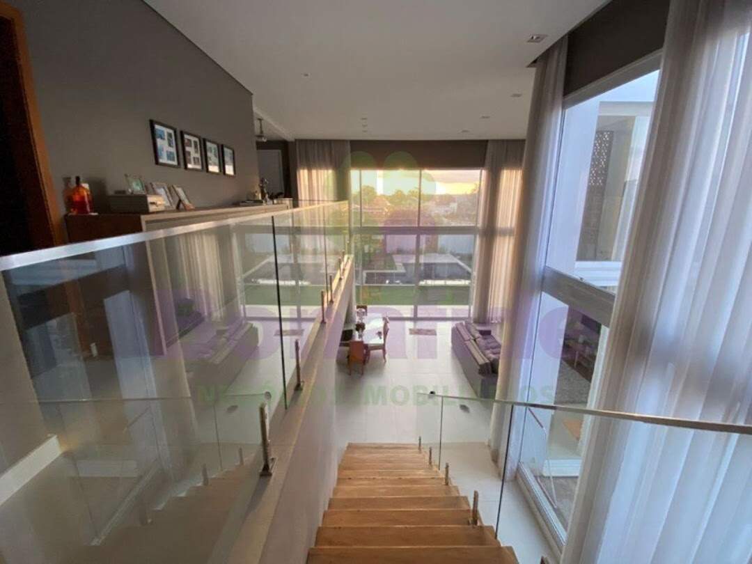 Casa à venda no Vale Azul: 