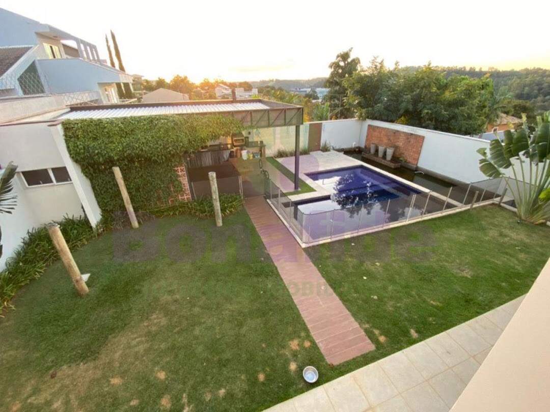 Casa à venda no Vale Azul: 