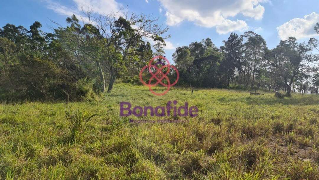 Área à venda no Chácara Ivoturucaia: 