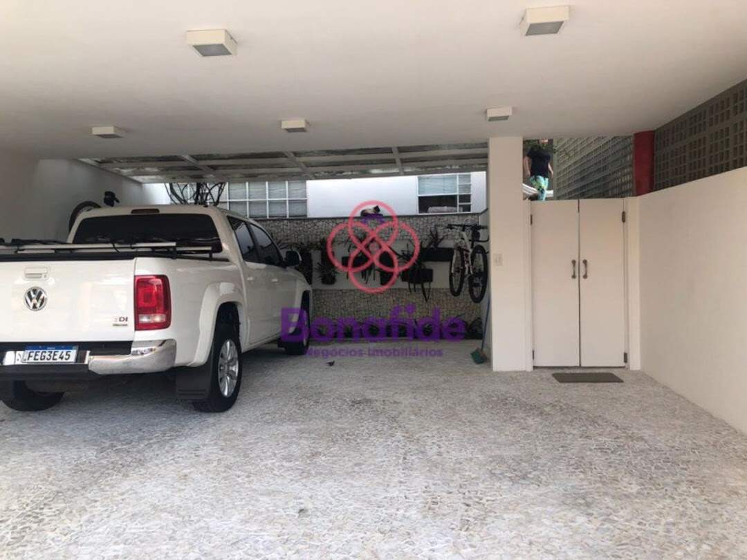 Casa à venda no Portal do Paraíso I: 